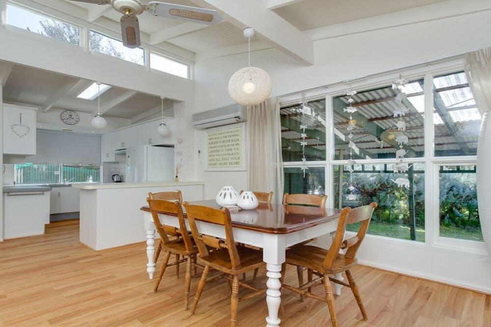 Photo of Kitchen in Silverleaves