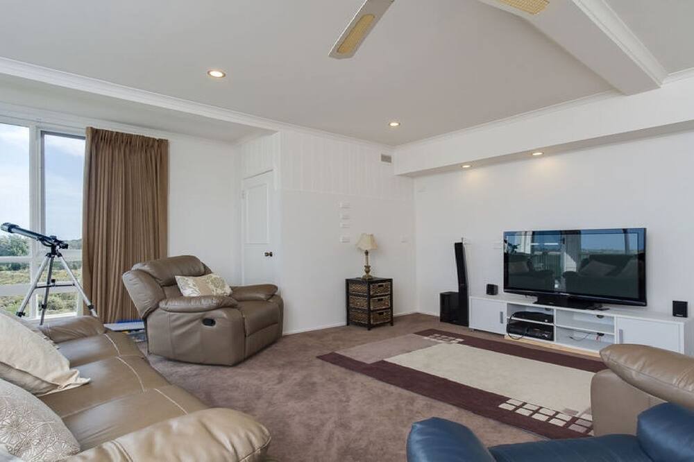 Photo of Livingroom in Silverleaves