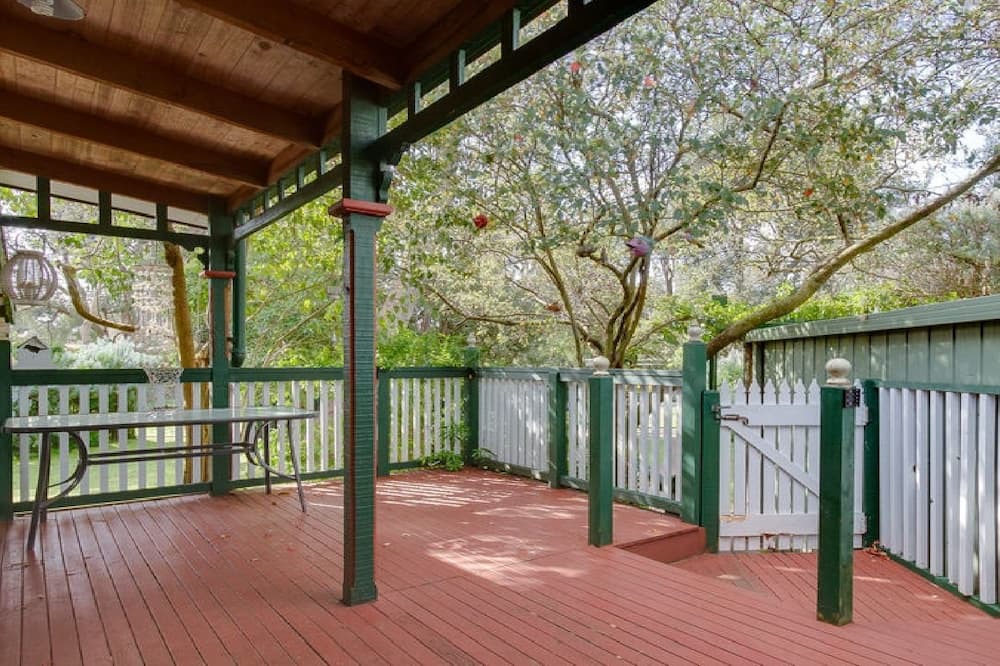 Photo of Patio Balcony in Silverleaves