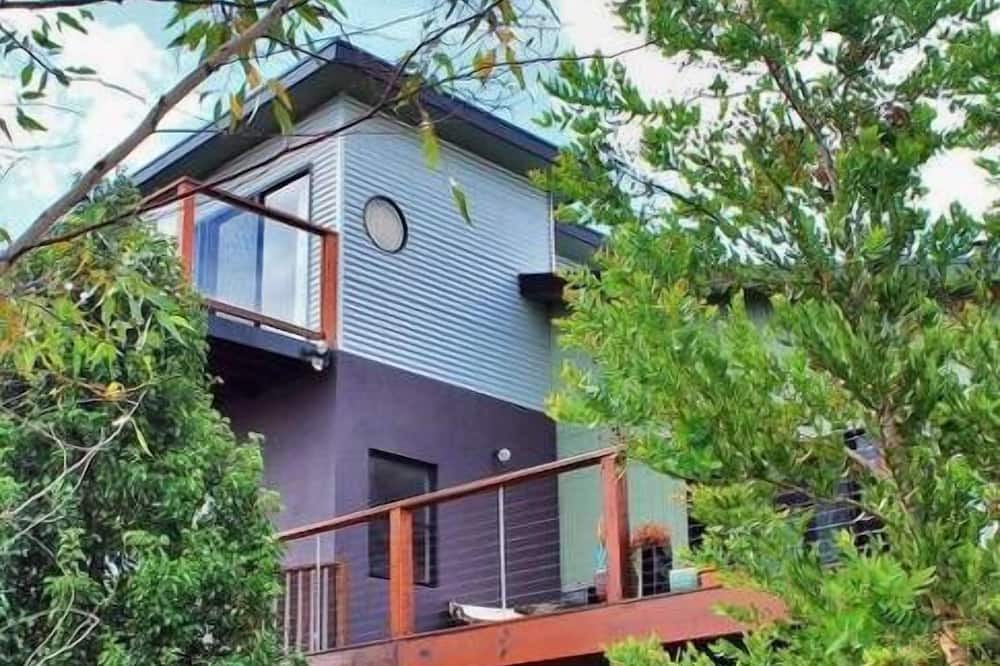 Photo of Outdoor in Marlo