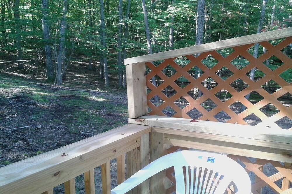 Photo of Patio Balcony in Hickory Hills