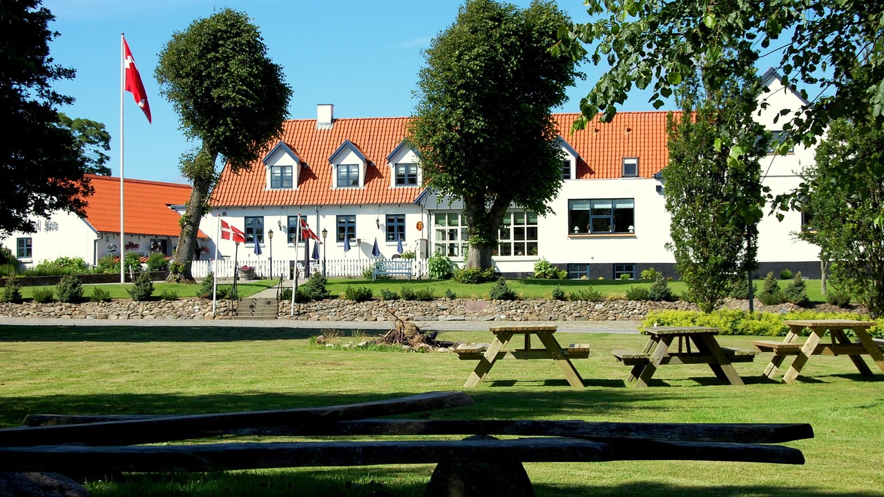 Photo of Outdoor in Sevel