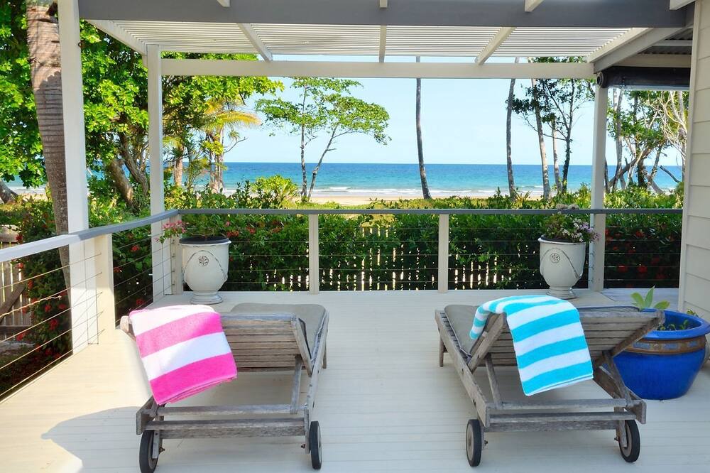 Photo of Patio Balcony in Mission Beach