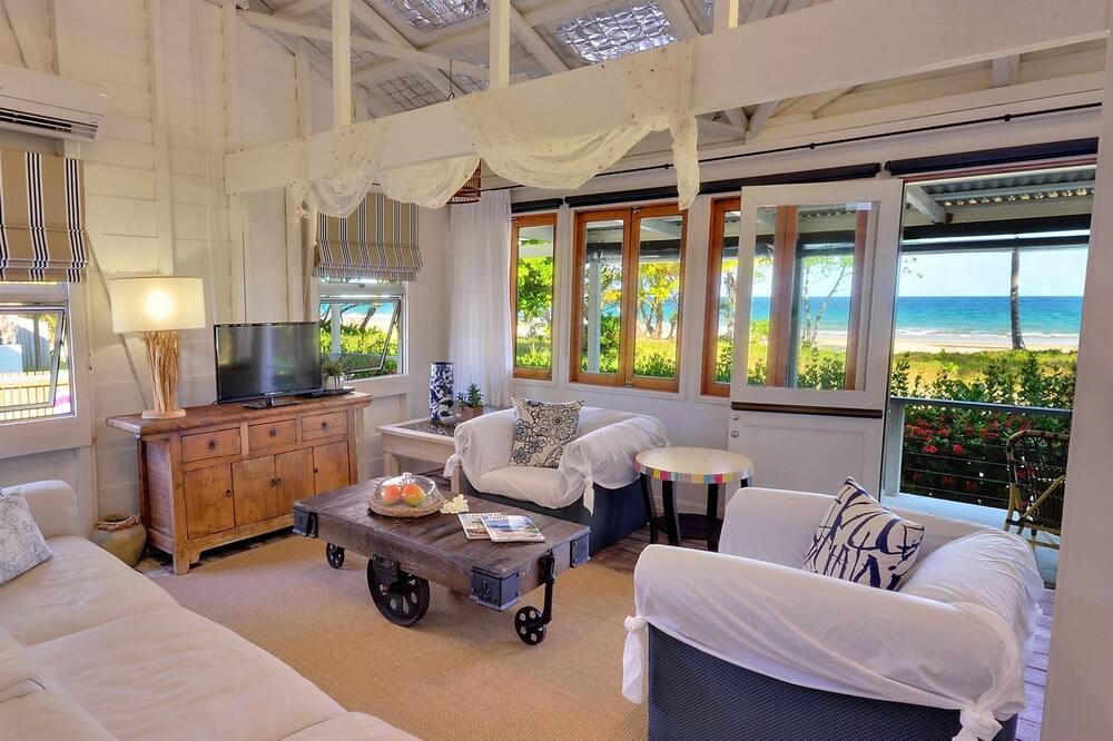 Photo of Livingroom in Mission Beach