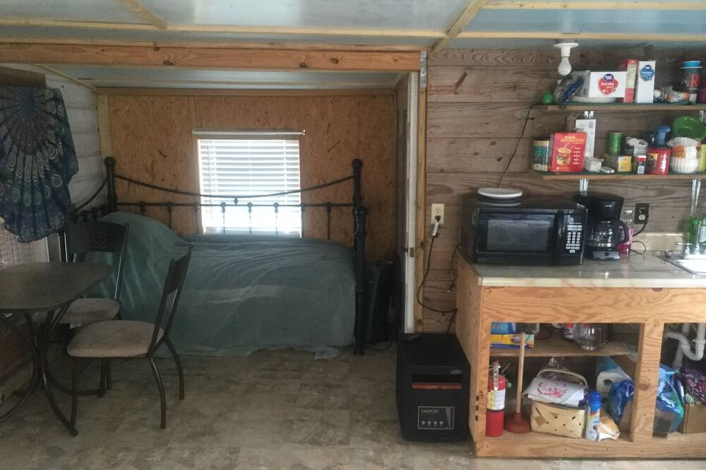 Photo of Bedroom in Cedar Lane