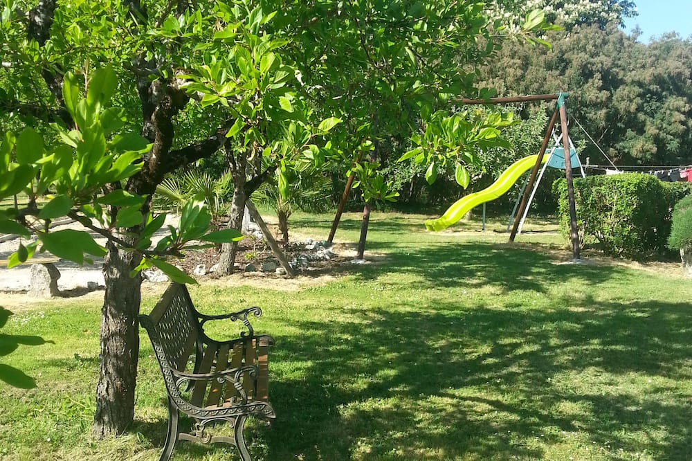 Photo of Outdoor in Cancon