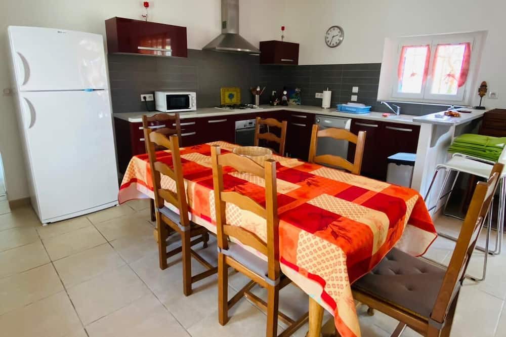 Photo of Kitchen in Cancon