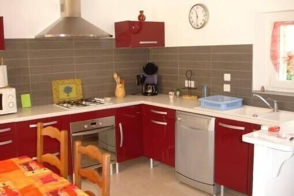 Photo of Kitchen in Cancon