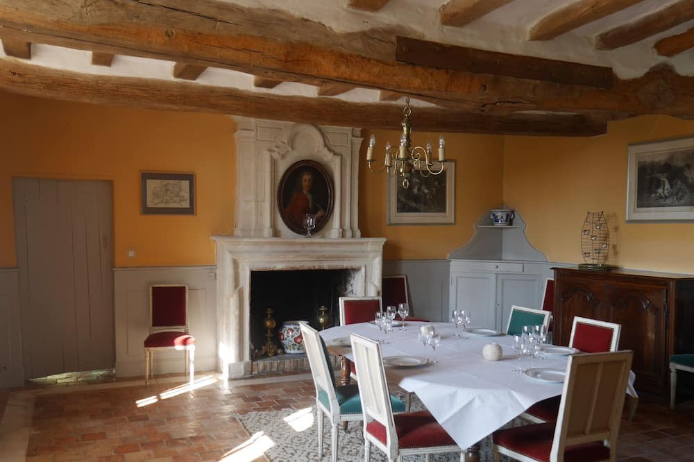 Photo of Others in Deneze-sous-Doue
