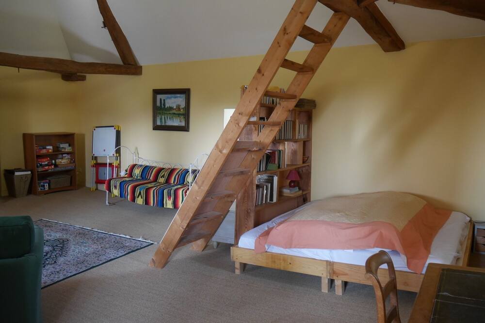 Photo of Bedroom in Deneze-sous-Doue