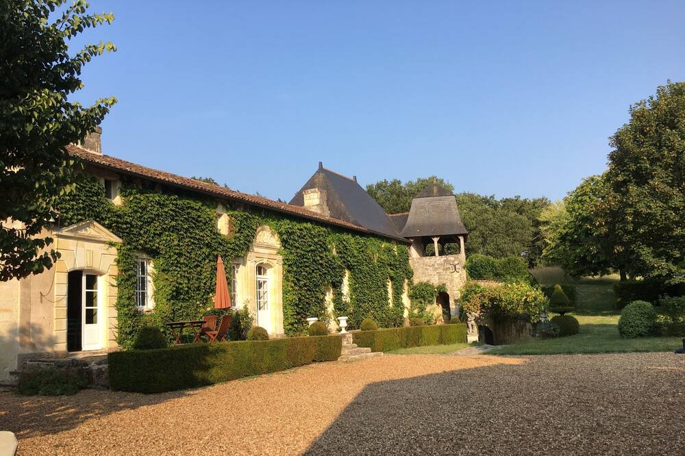 Photo of Outdoor in Deneze-sous-Doue