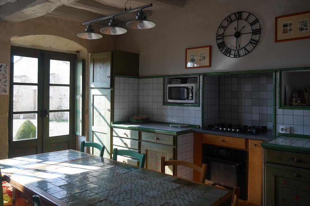 Photo of Kitchen in Deneze-sous-Doue