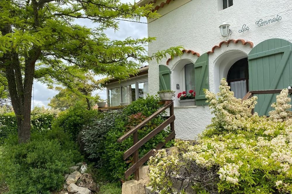 Photo of Outdoor in Saint-Julien