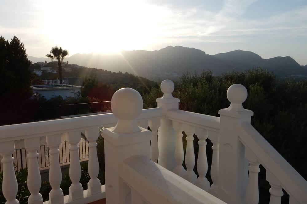 Photo of Patio Balcony in Orba