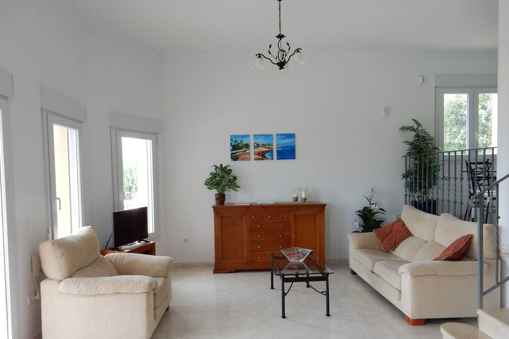 Photo of Livingroom in Orba