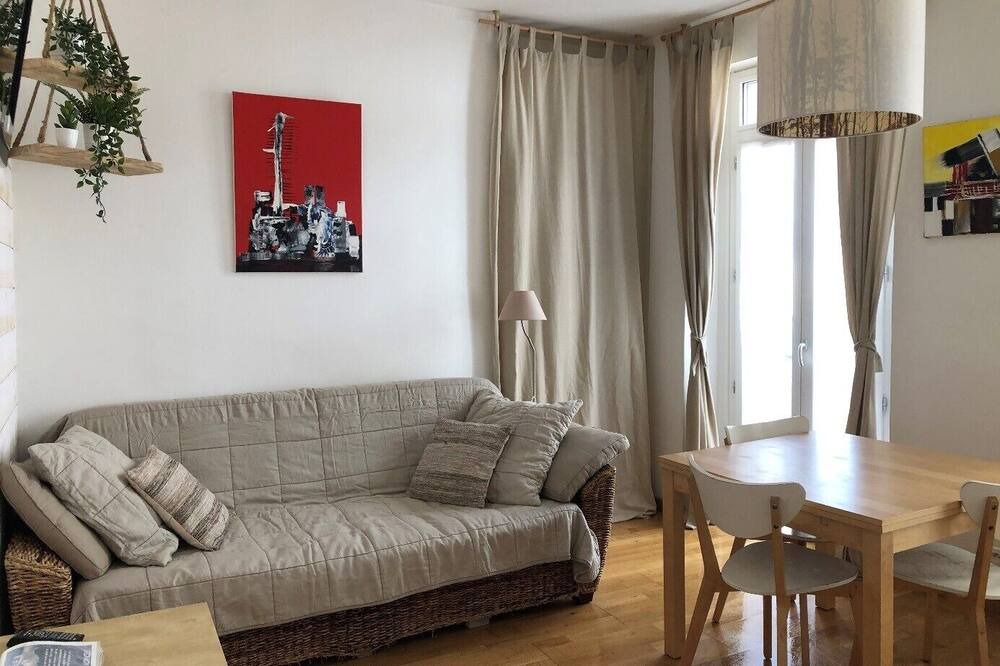 Photo of Livingroom in Cauterets