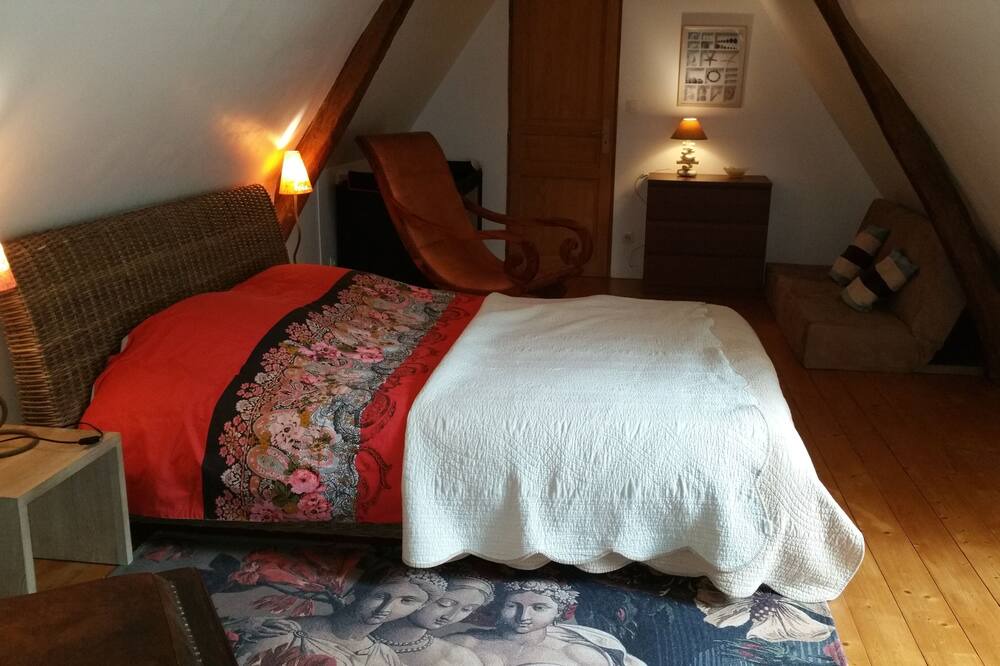 Photo of Bedroom in Offranville