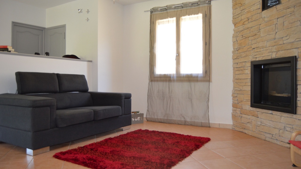 Photo of Livingroom in Largentiere