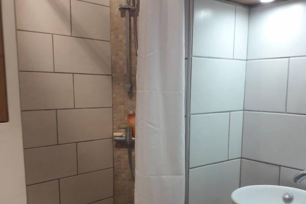 Photo of Bathroom in Mauleon