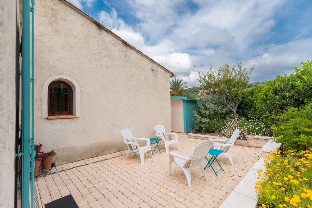 Photo of Patio Balcony in Le Rouret