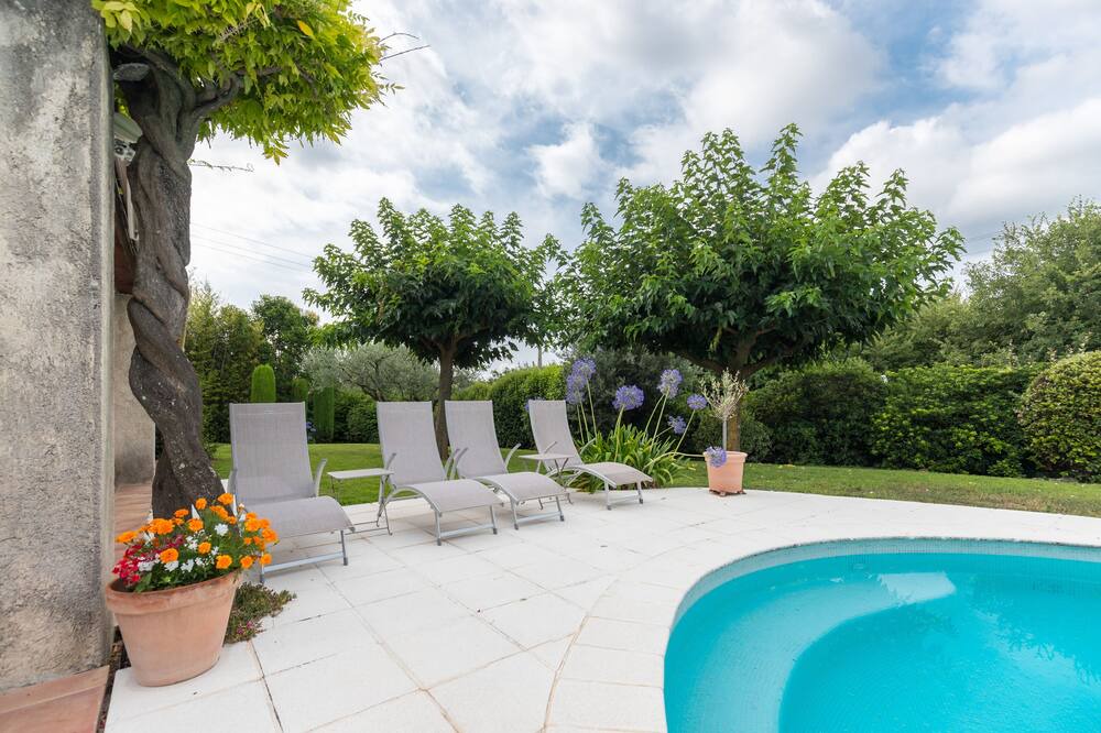 Photo of Outdoor in Le Rouret