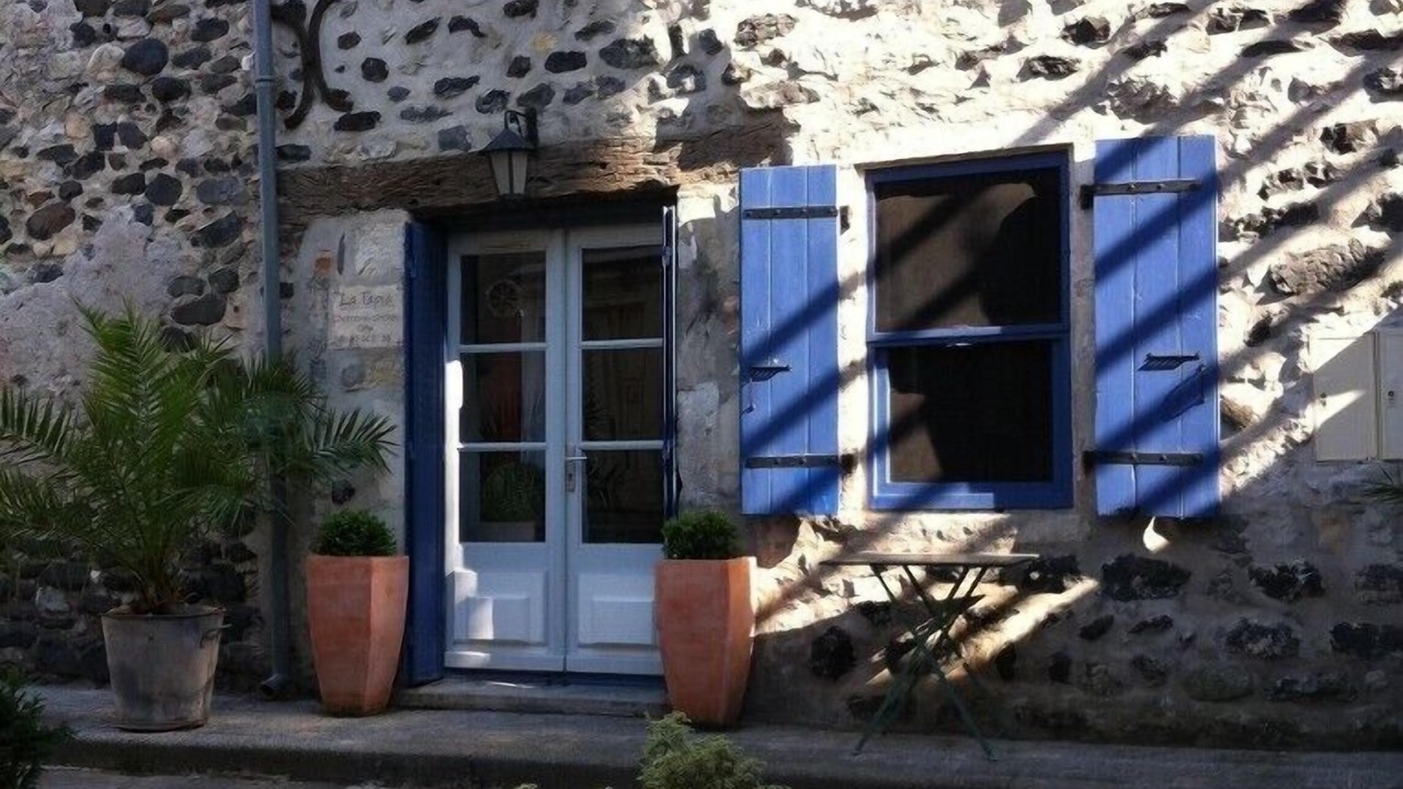 Photo of Outdoor in Alba-la-Romaine