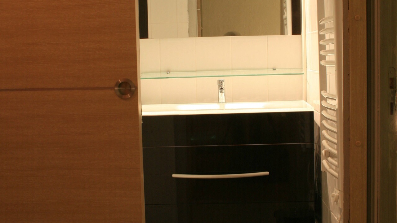 Photo of Bathroom in Alba-la-Romaine