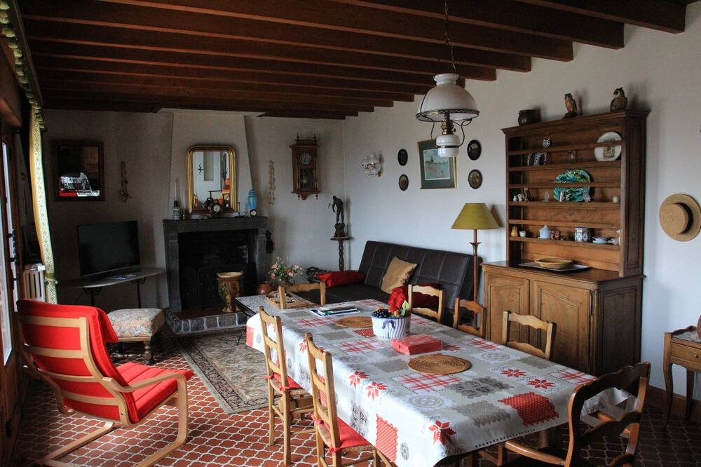 Photo of Livingroom in Vollore-Ville