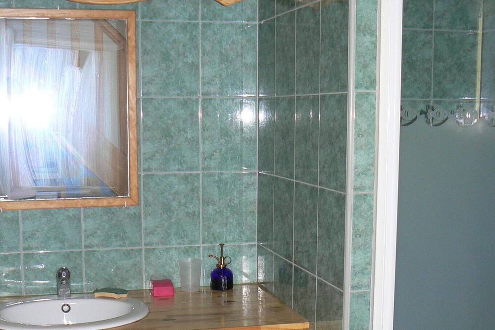Photo of Bathroom in Arrens-Marsous