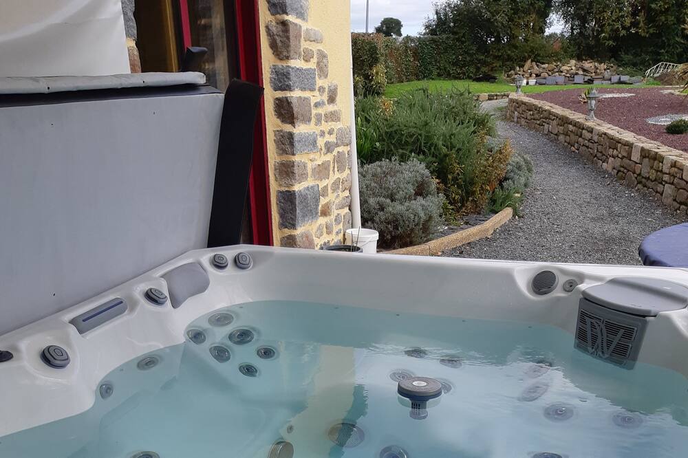 Photo of Others in Miniac-Morvan