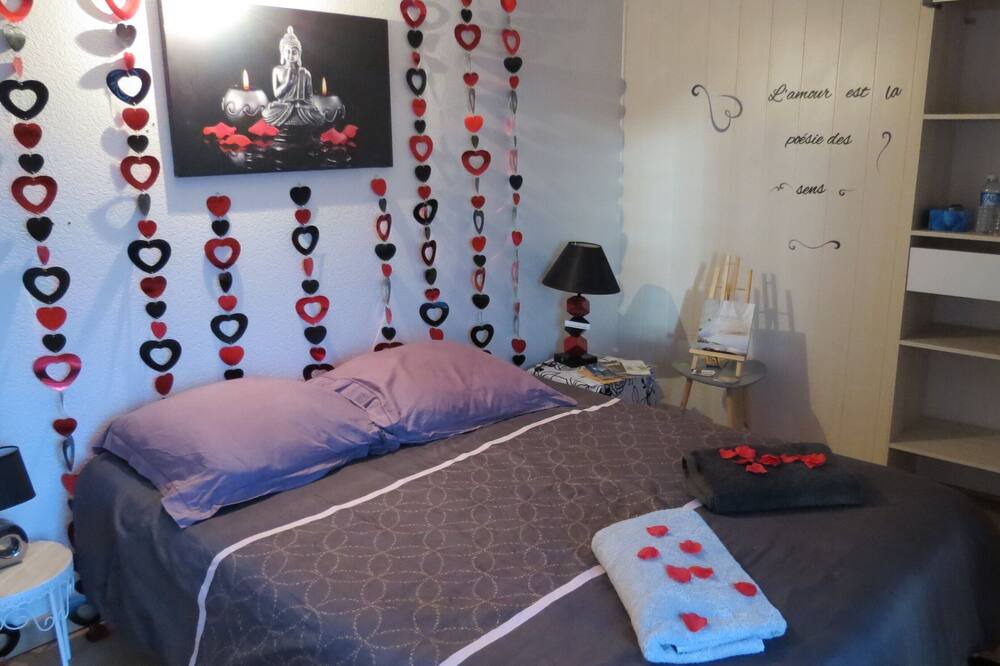 Photo of Bedroom in Miniac-Morvan