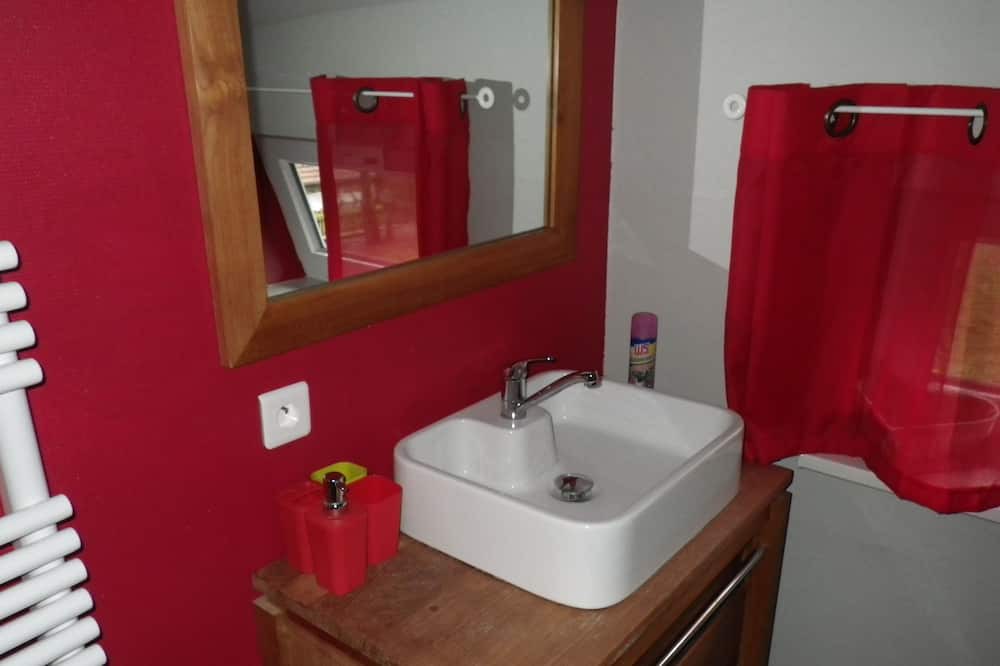 Photo of Bathroom in Obersteinbach