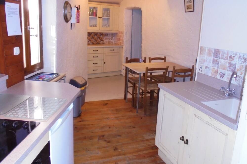 Photo of Bedroom in Villelongue-dels-Monts