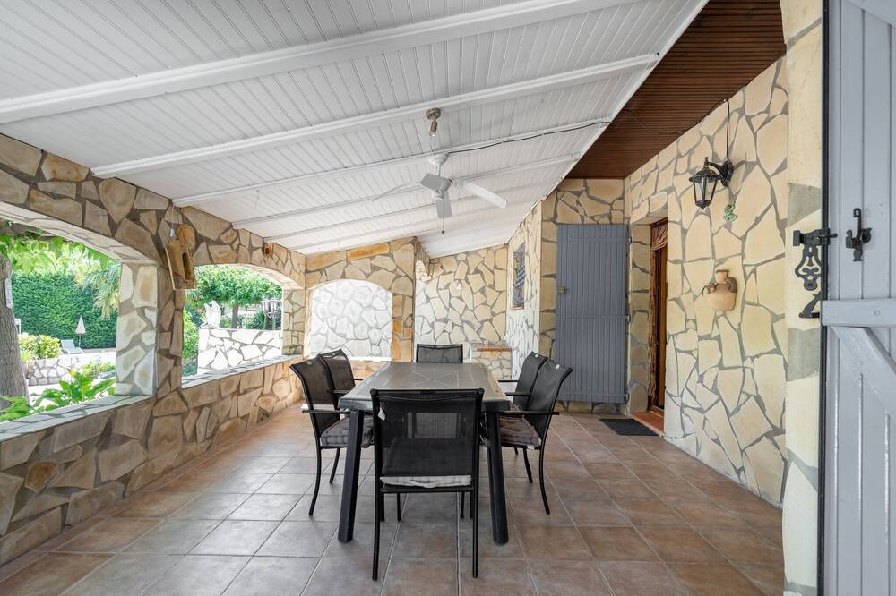 Photo of Patio Balcony in Puisserguier