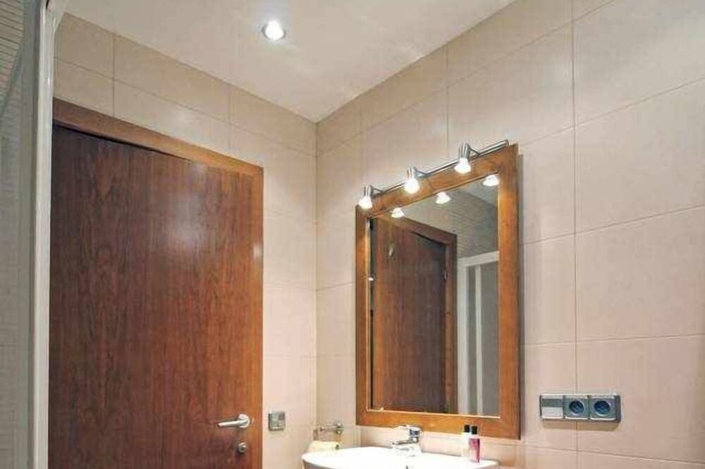 Photo of Bathroom in Arties