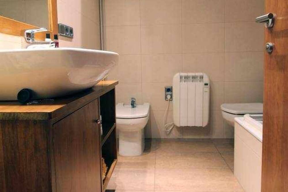 Photo of Bathroom in Arties