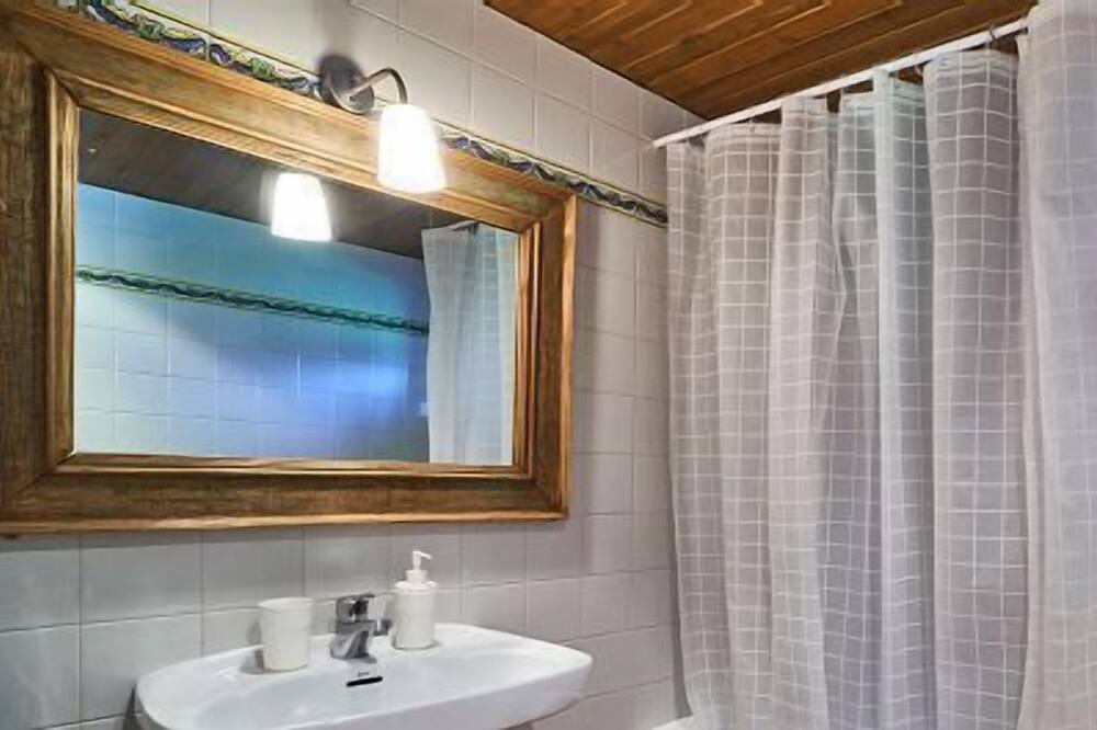 Photo of Bathroom in Bellver de Cerdanya