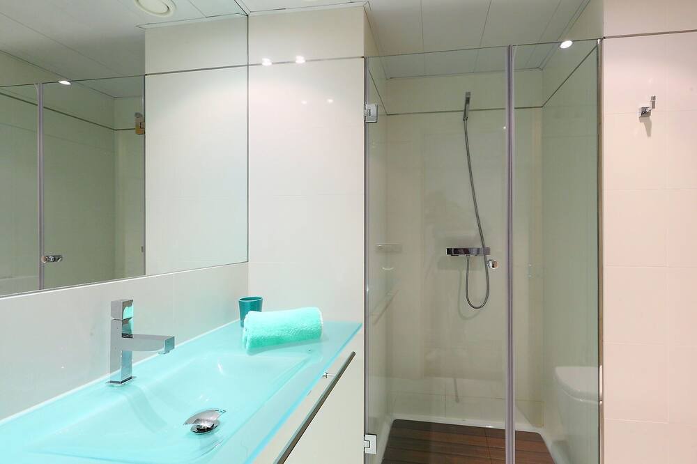 Photo of Bathroom in Diagonal Mar i el Front Maritim del Poblenou