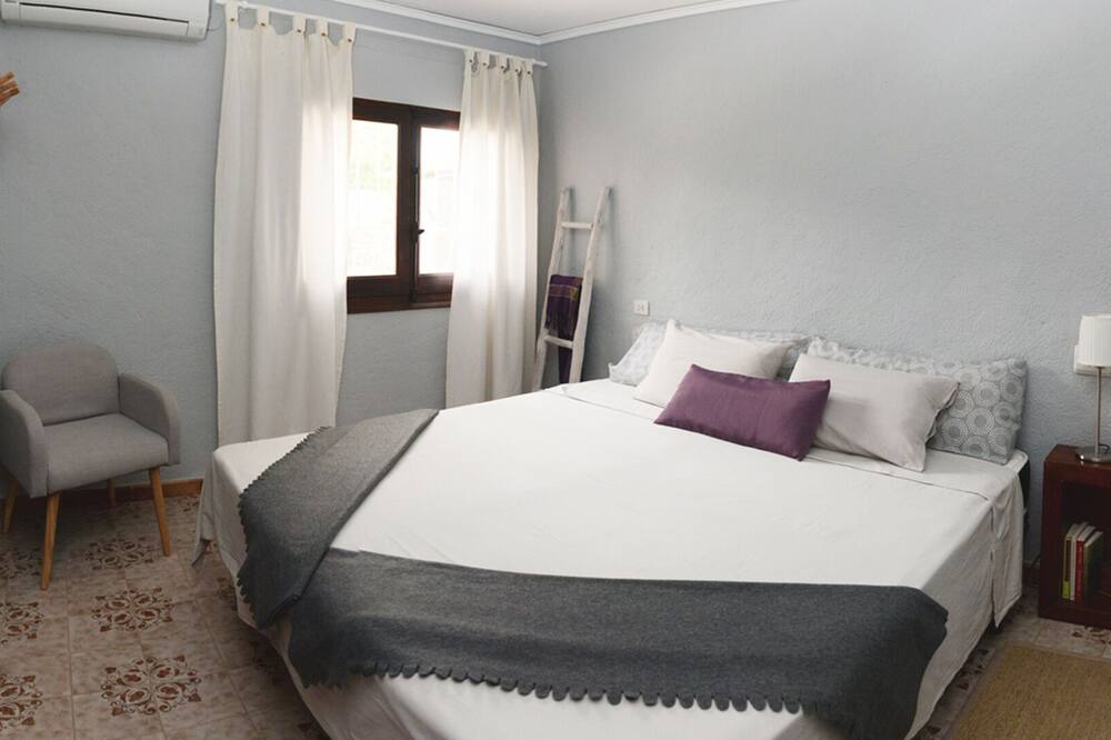 Photo of Bedroom in Jalon