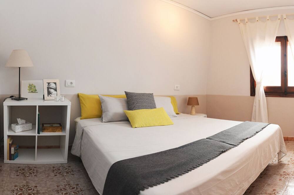 Photo of Bedroom in Jalon
