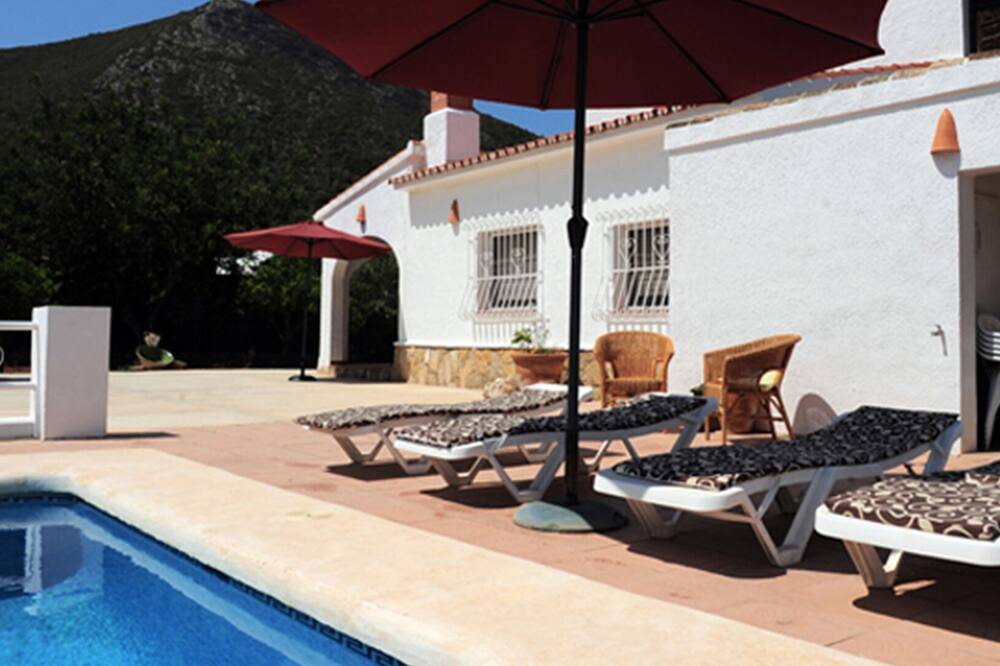 Photo of Outdoor in Jalon