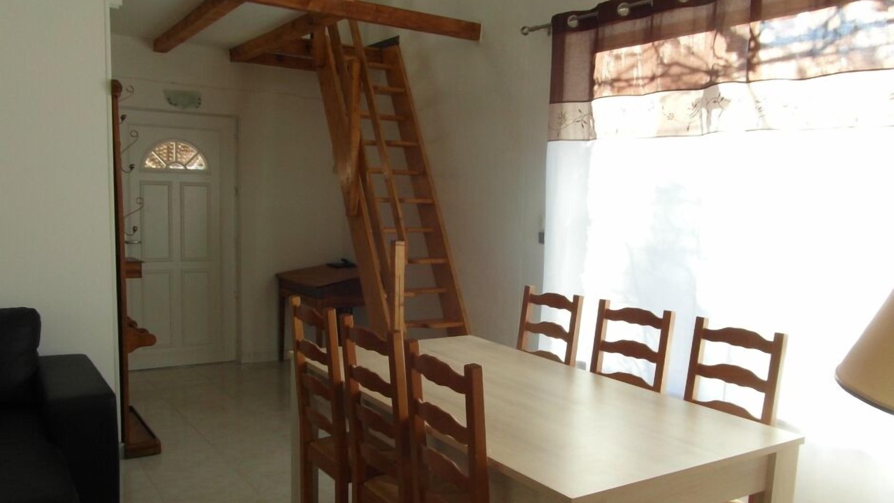 Photo of Others in Signes