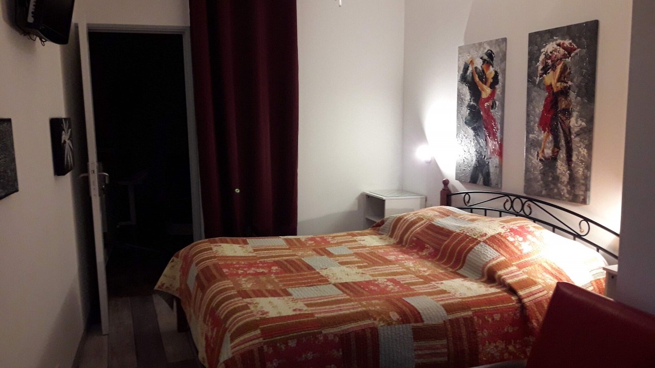 Photo of Bedroom in Ceret