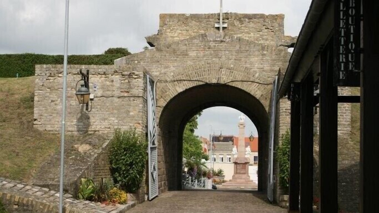 Photo of Buildings in Gravelines