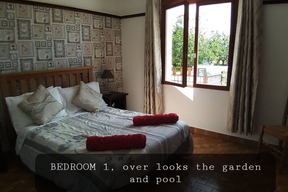 Photo of Bedroom in Saint-Denis-du-Payre