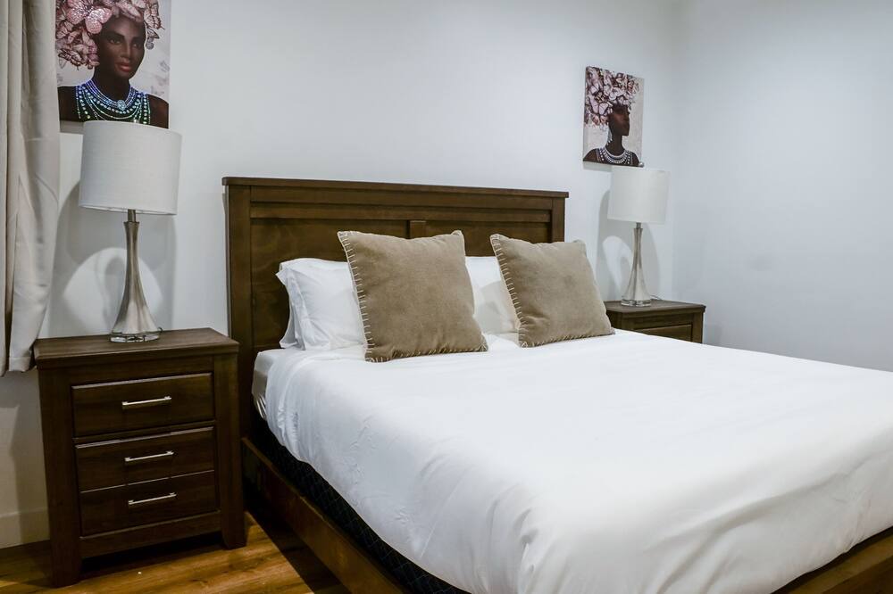 Photo of Bedroom in Burbank