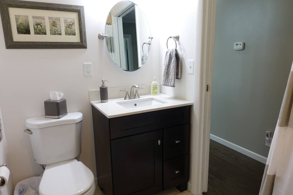 Photo of Bathroom in Scheller