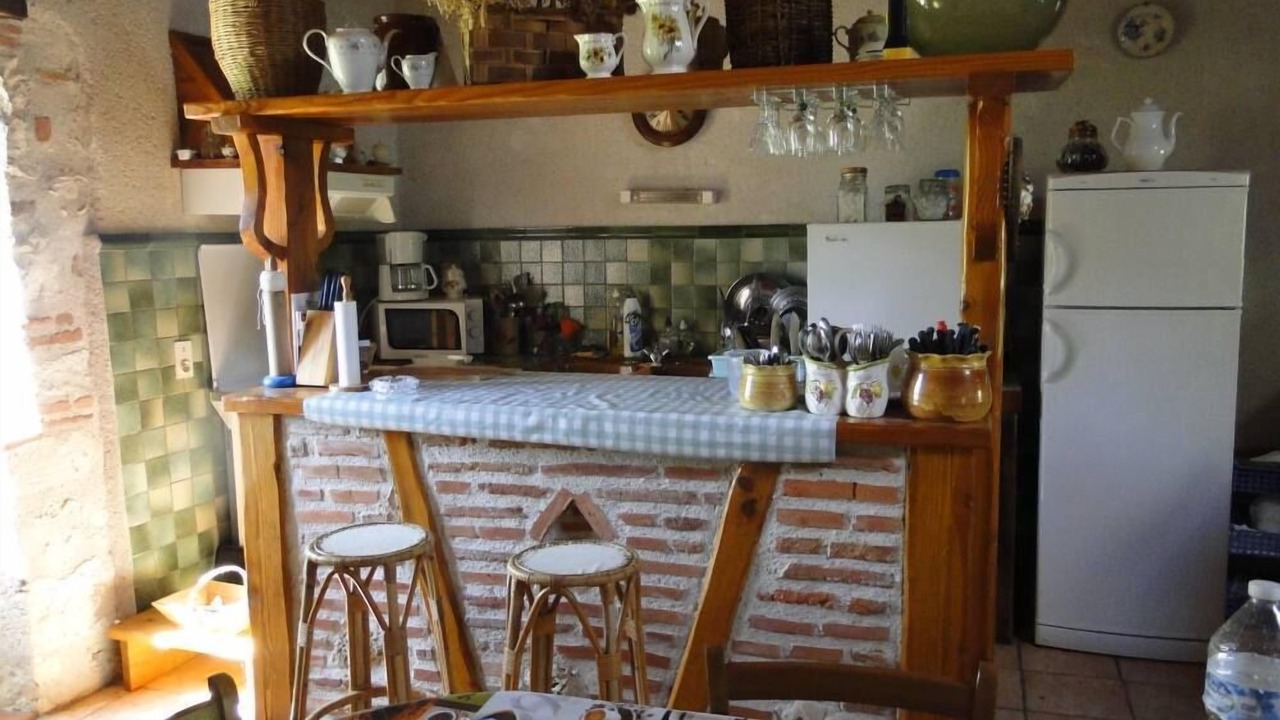 Photo of Kitchen in Miramont-de-Quercy