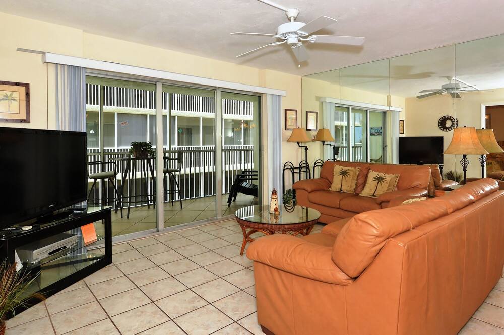 Photo of Bedroom in Siesta Key