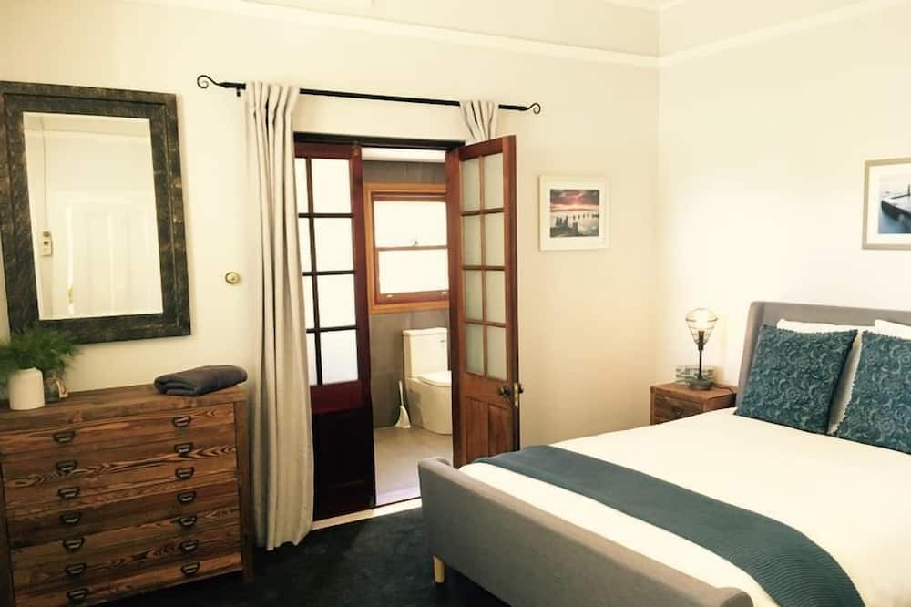 Photo of Others in Central Mudgee